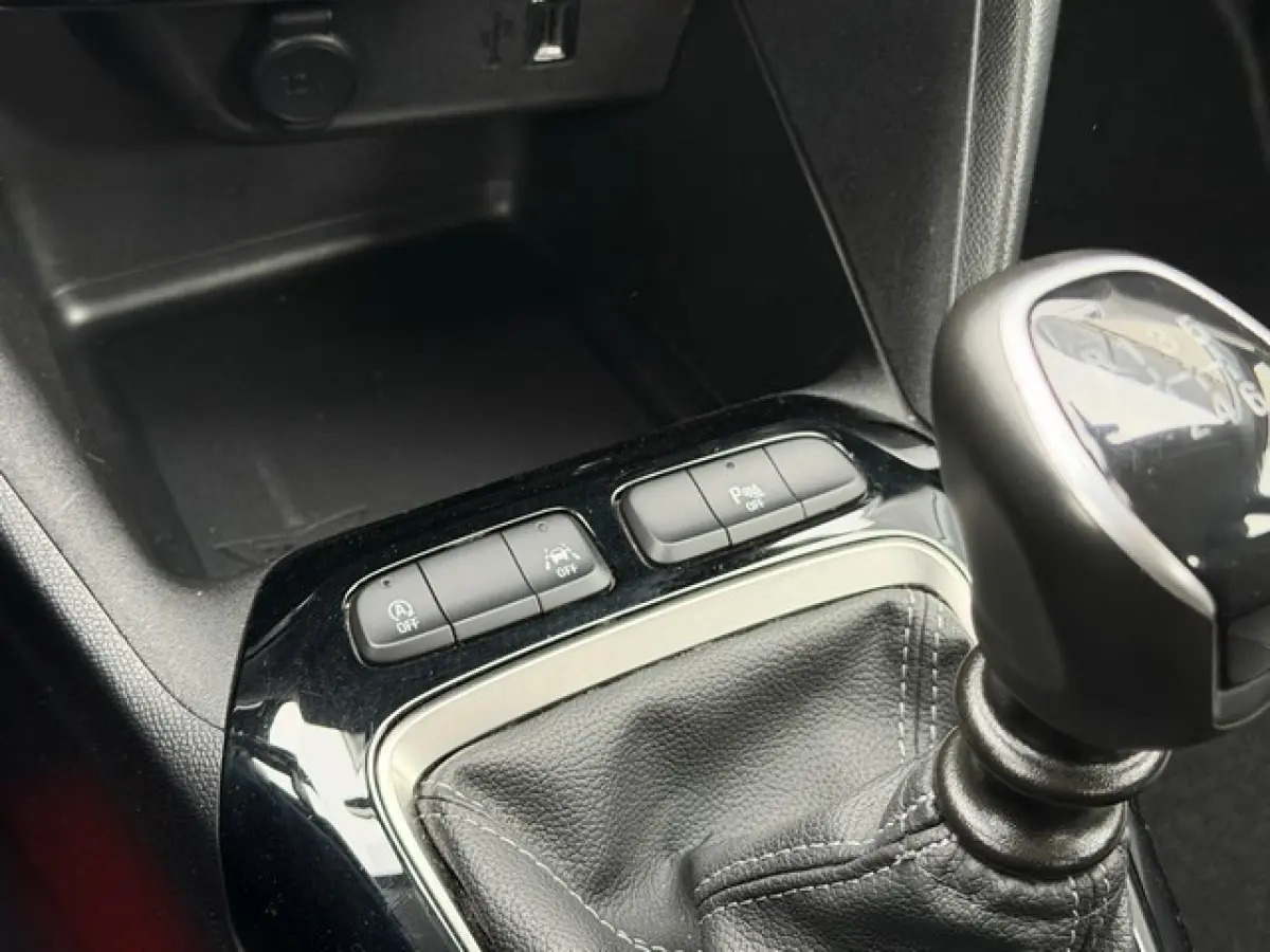 1.2 Turbo 100PK Edition met CarPlay, PDC, 16inch Velgen