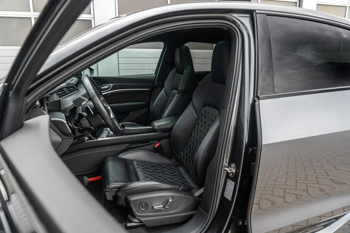 S 503pk quattro 95 kWh | Panoramadak | 22'' velgen | B&O audio | 360° camera