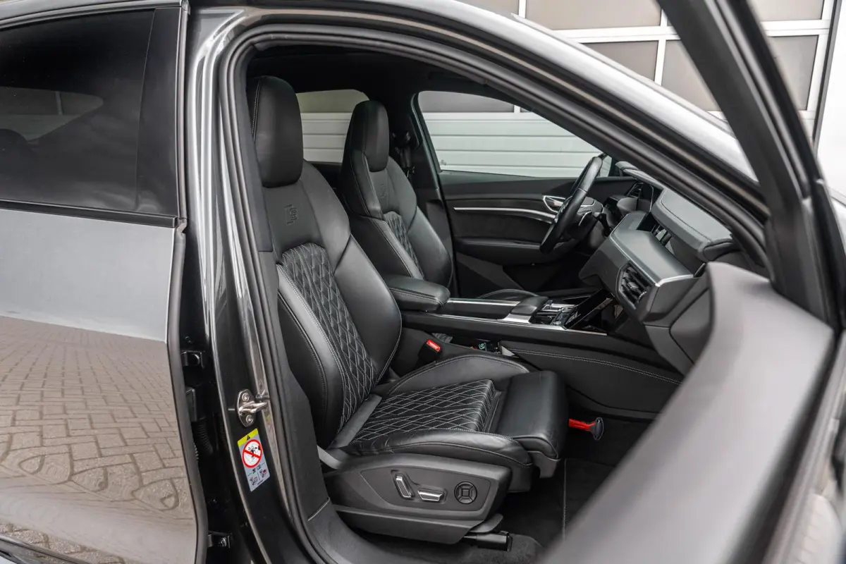 S 503pk quattro 95 kWh | Panoramadak | 22'' velgen | B&O audio | 360° camera