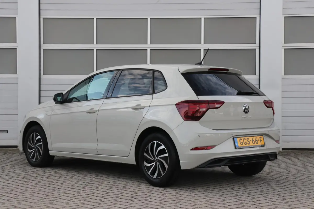 1.0 TSI 95pk Life Edition | App Connect | Achteruitrijcamera | Cruise Control