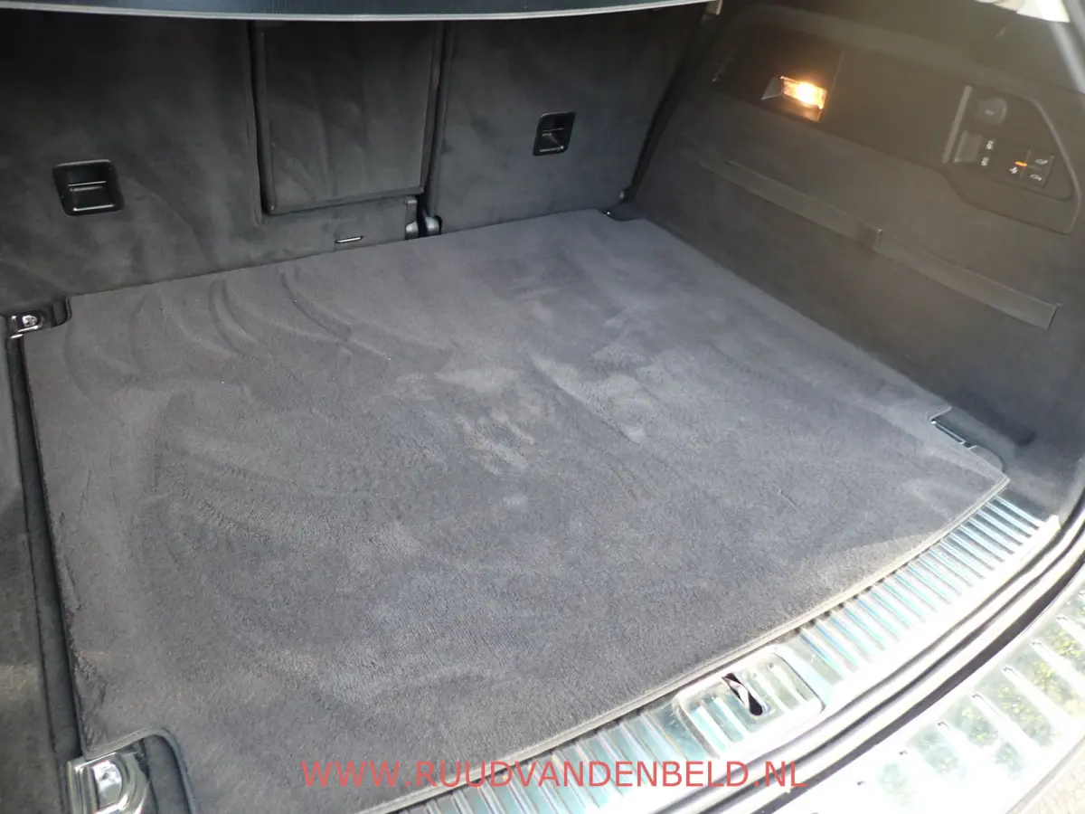 3.0 TDI R-line / ACC / LUCHTVERING / 360* CAMERA / PANO / TREKHAAK / MEMORY