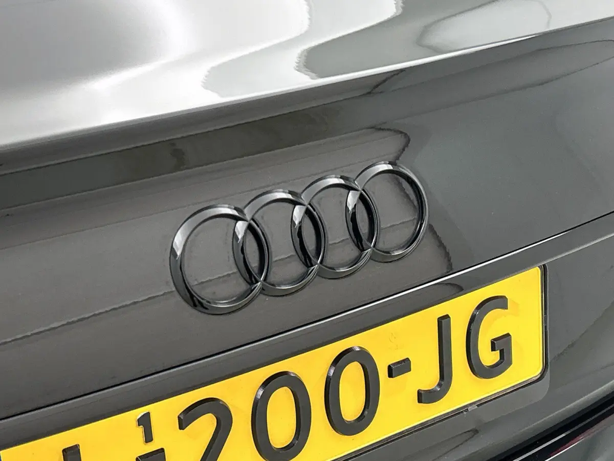40 TFSI S edition Competition 204 PK | S-line | Automaat | Trekhaak | Cruise Control | Climate Control | Parkeersensoren | Virtual Cockpit | 18 " Lichtmetalen Velgen |