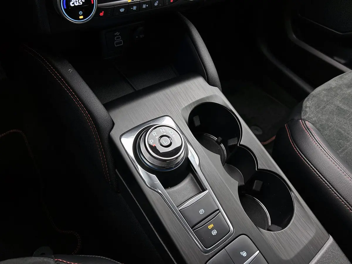 2.5 PHEV ST-Line X | Elektrische Stoel | Elektrische trekhaak | Winterpack | Driver Assistance Pack | LED | PDC + Camera | Clima | Navi | Apple CarPlay + Android Auto |