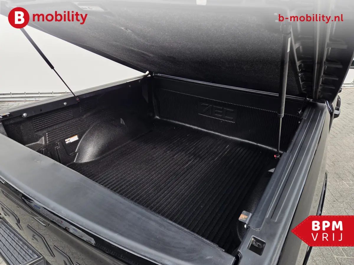 1500 5.7 V8 4x4 Crew Cab Laramie LPG Luchtvering Trekhaak 3500kg | Stoelverwarming/Ventilatie | Panoramadak | Harman/Kardon