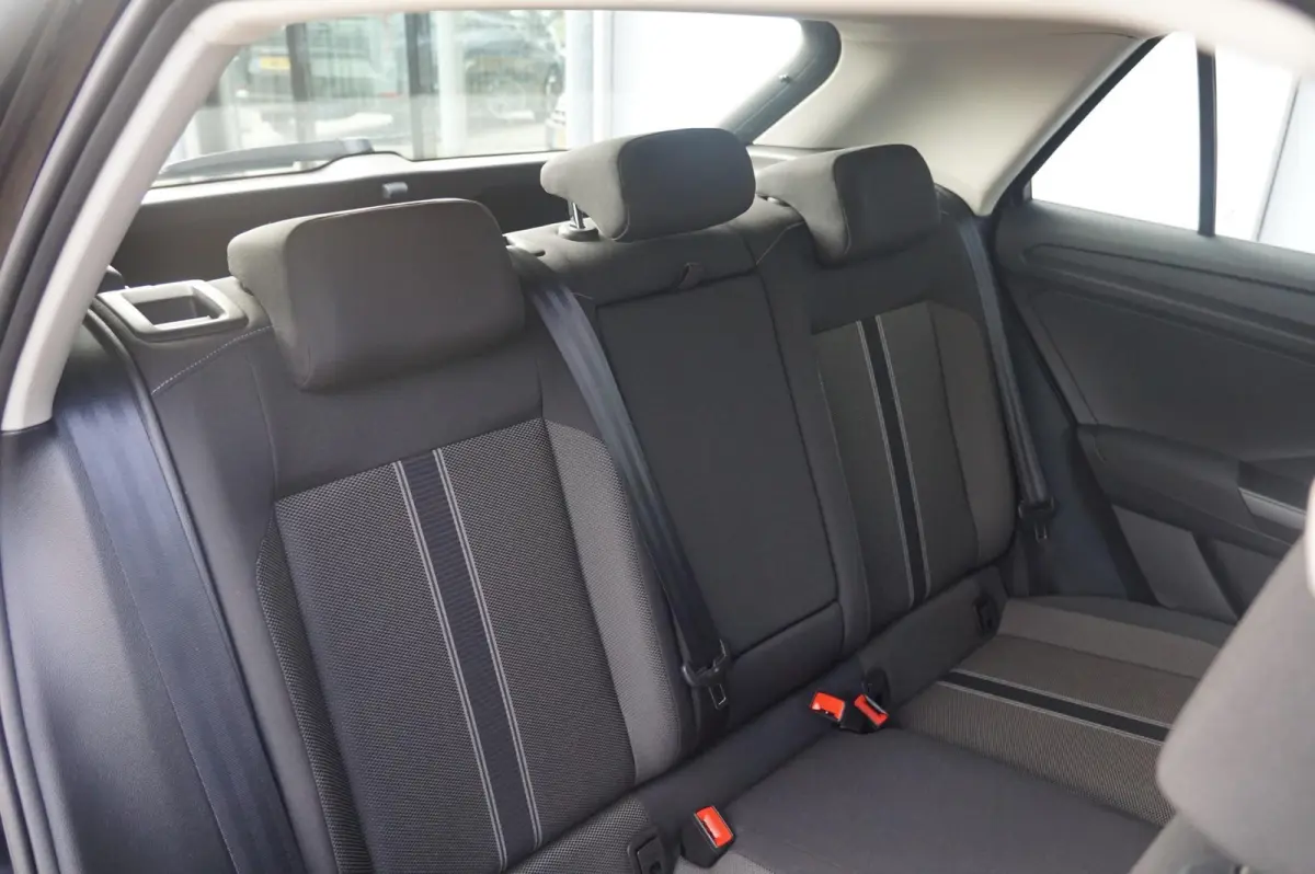 1.0 TSI 110pk Style Business | Trekhaak | Elektrische Achterklep | Navigatie