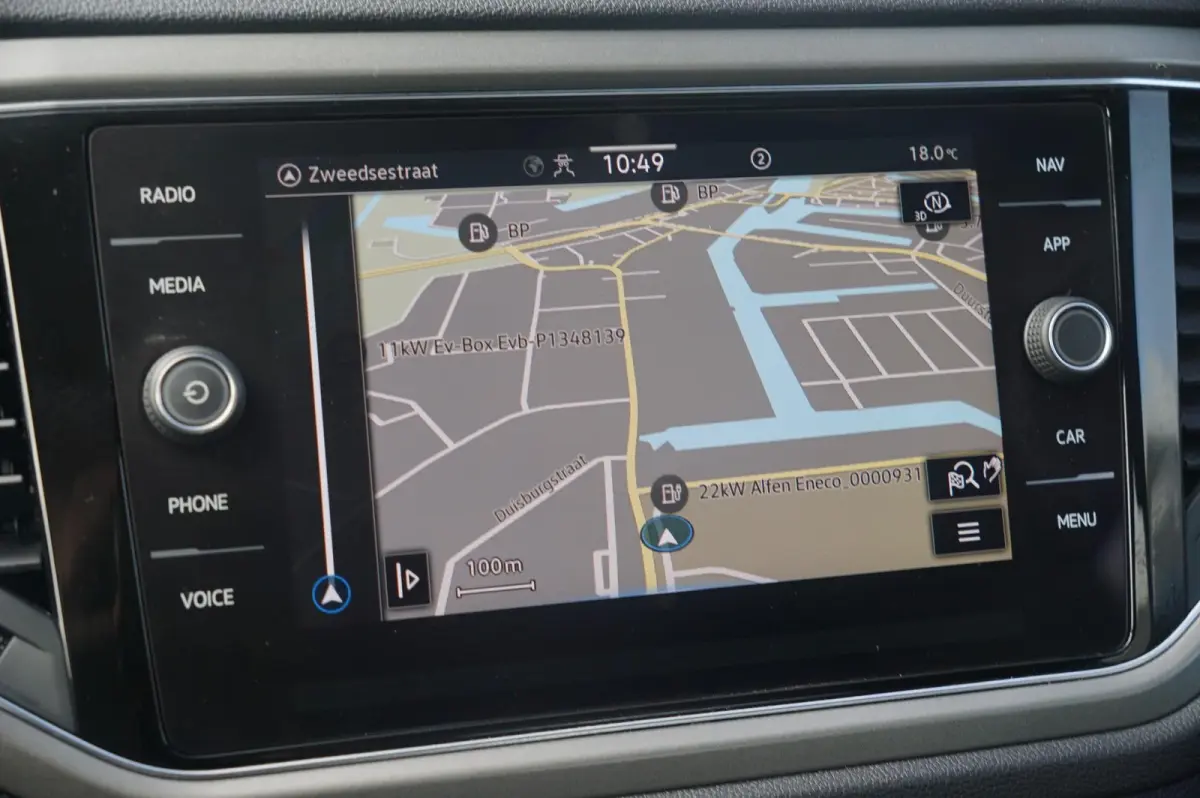 1.0 TSI 110pk Style Business | Trekhaak | Elektrische Achterklep | Navigatie