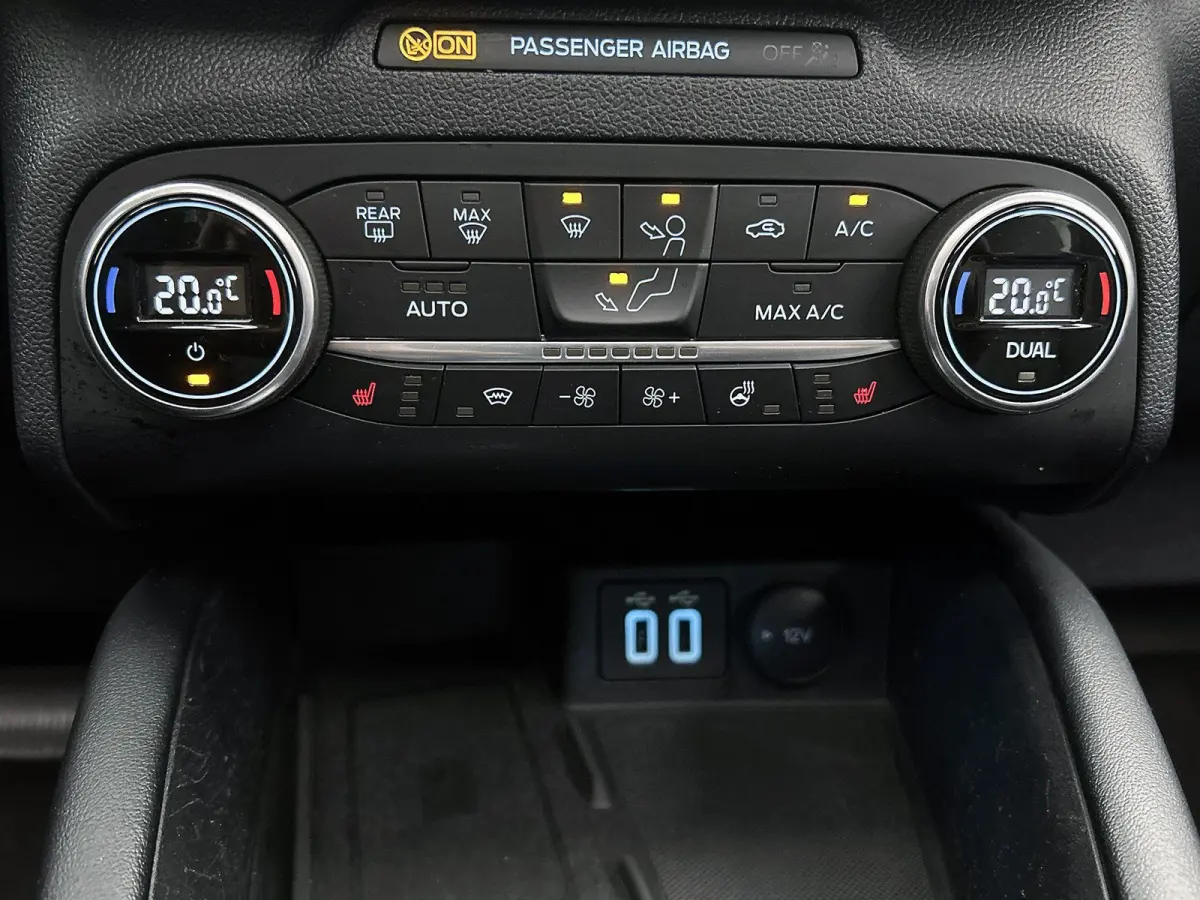 2.5 PHEV Vignale | Elektrische Trekhaak | Panoramadak | Leer | Winterpack | Technology Pack | Driver Assistance Pack | LED | PDC + Camera |
