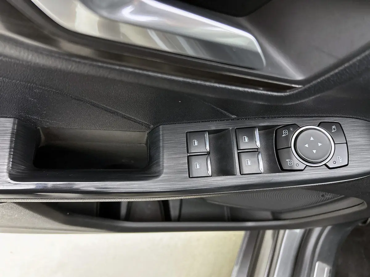 2.5 PHEV Vignale | Elektrische Trekhaak | Panoramadak | Leer | Winterpack | Technology Pack | Driver Assistance Pack | LED | PDC + Camera |