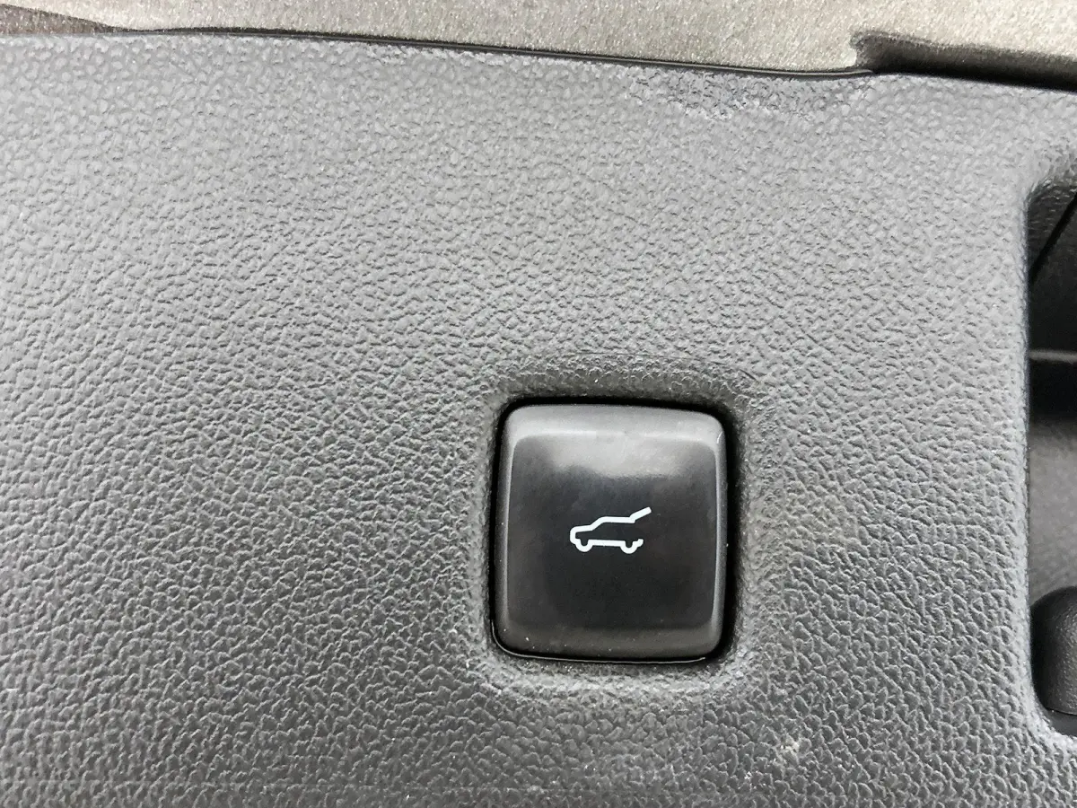 2.5 PHEV Vignale | Elektrische Trekhaak | Panoramadak | Leer | Winterpack | Technology Pack | Driver Assistance Pack | LED | PDC + Camera |