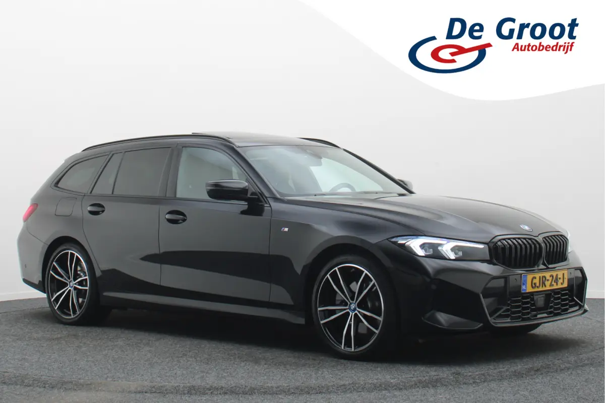 320e Leer, Panoramadak, ACC, Camera, Verwarmd Stuurwiel, LED, Apple Carplay, 19''