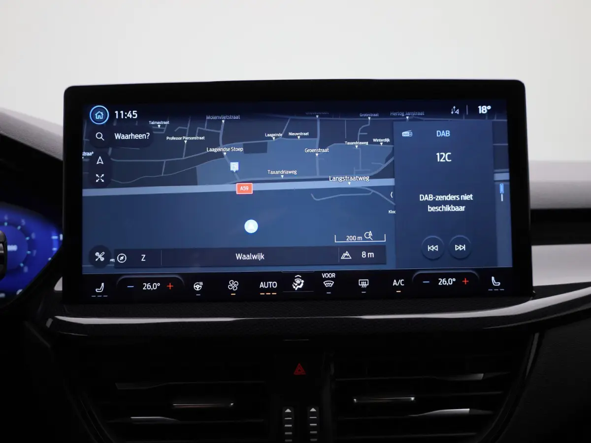 1.0 EcoBoost Hybrid ST Line X | Automaat | LED | PDC + Camera | Navi | Winterpack | Clima | LMV |