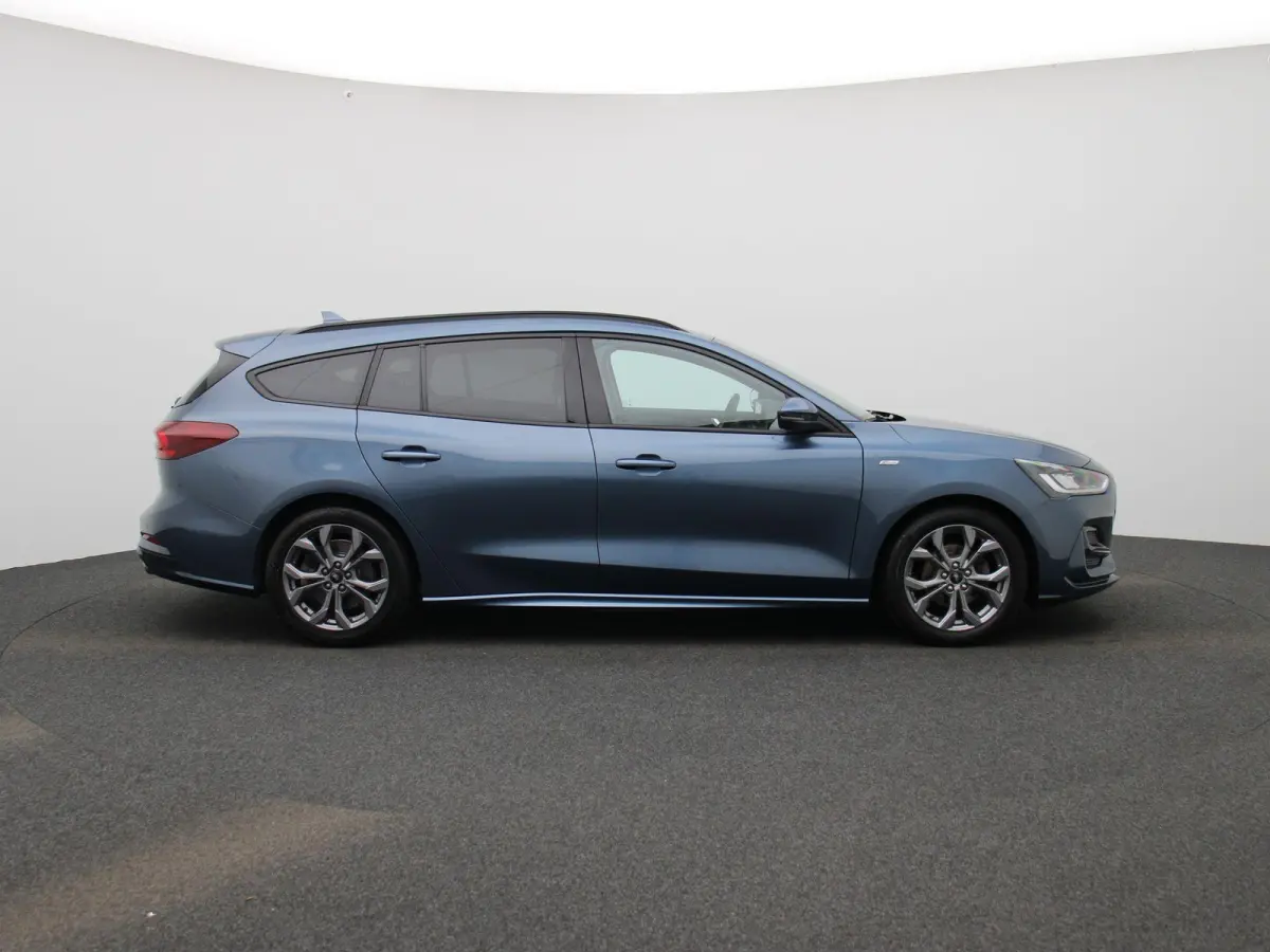 1.0 EcoBoost Hybrid ST Line X | Automaat | LED | PDC + Camera | Navi | Winterpack | Clima | LMV |