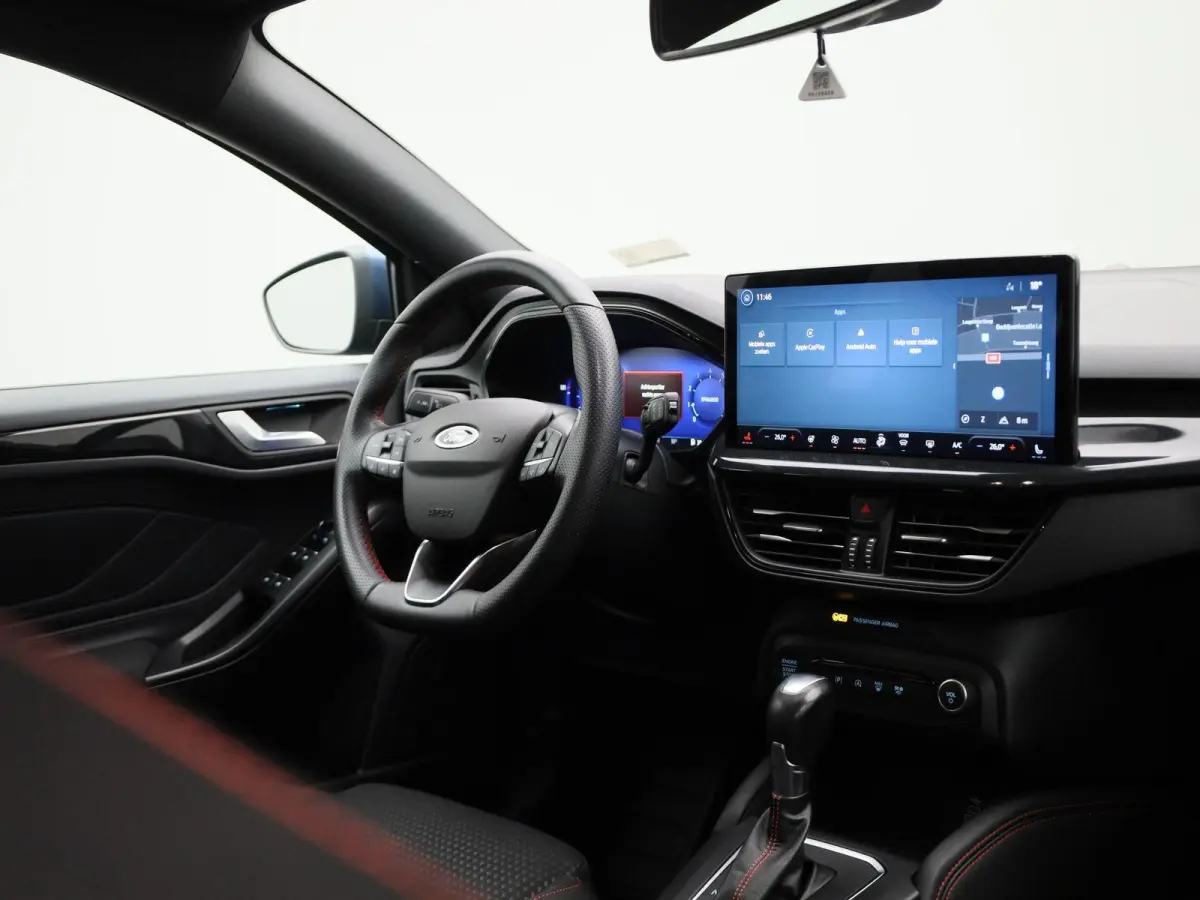 1.0 EcoBoost Hybrid ST Line X | Automaat | LED | PDC + Camera | Navi | Winterpack | Clima | LMV |