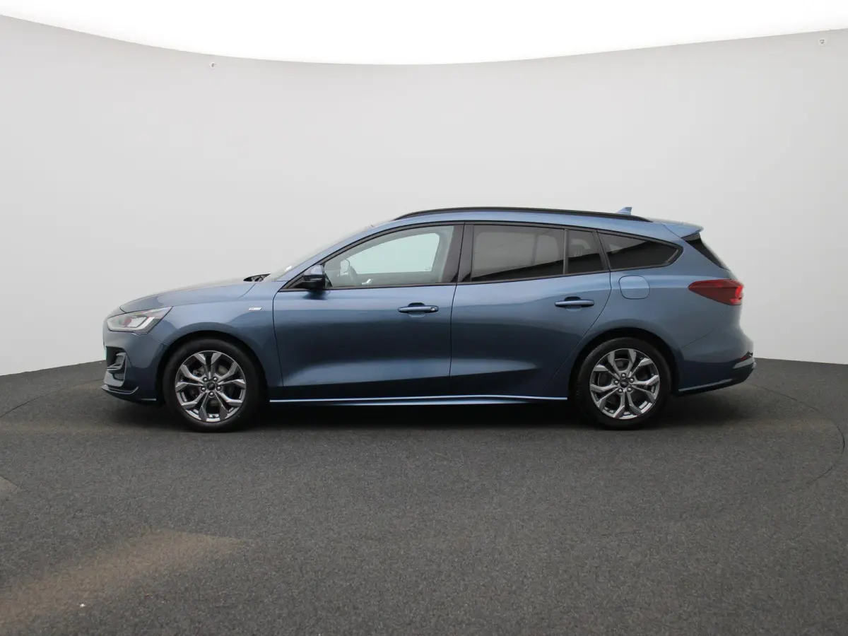 1.0 EcoBoost Hybrid ST Line X | Automaat | LED | PDC + Camera | Navi | Winterpack | Clima | LMV |