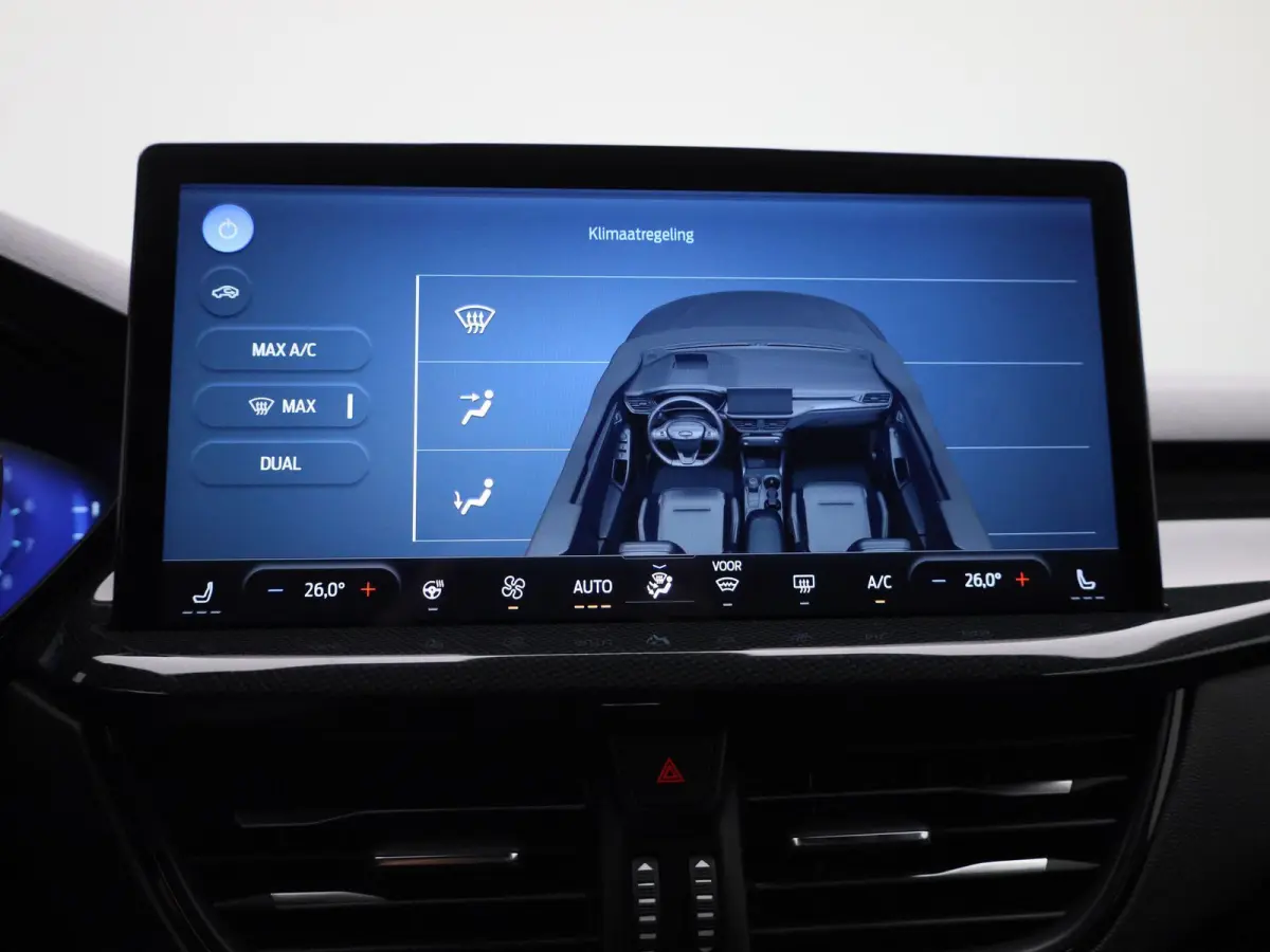 1.0 EcoBoost Hybrid ST Line X | Automaat | LED | PDC + Camera | Navi | Winterpack | Clima | LMV |