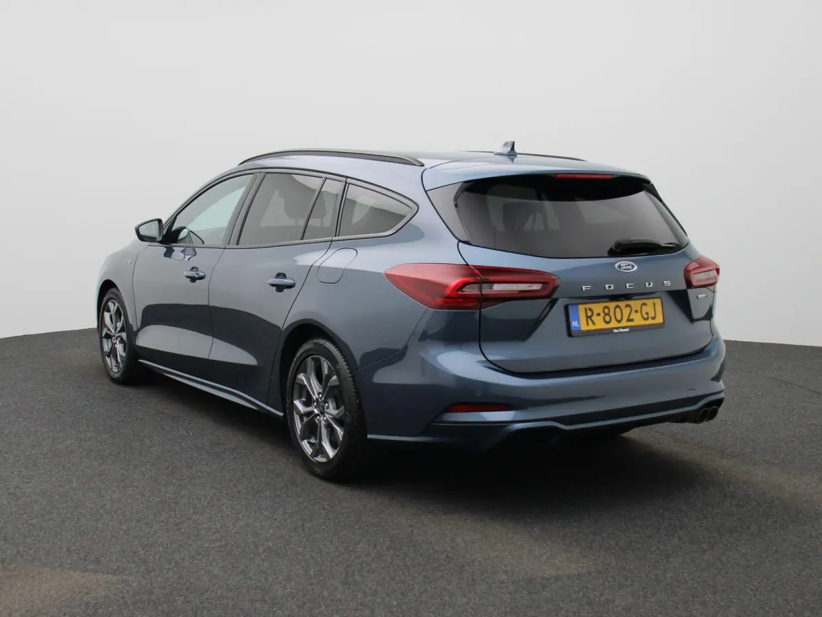 1.0 EcoBoost Hybrid ST Line X | Automaat | LED | PDC + Camera | Navi | Winterpack | Clima | LMV |