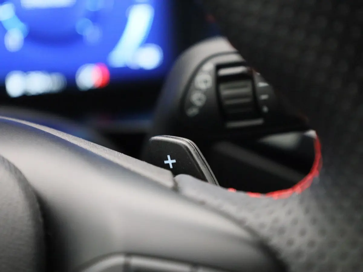 1.0 EcoBoost Hybrid ST Line X | Automaat | LED | PDC + Camera | Navi | Winterpack | Clima | LMV |