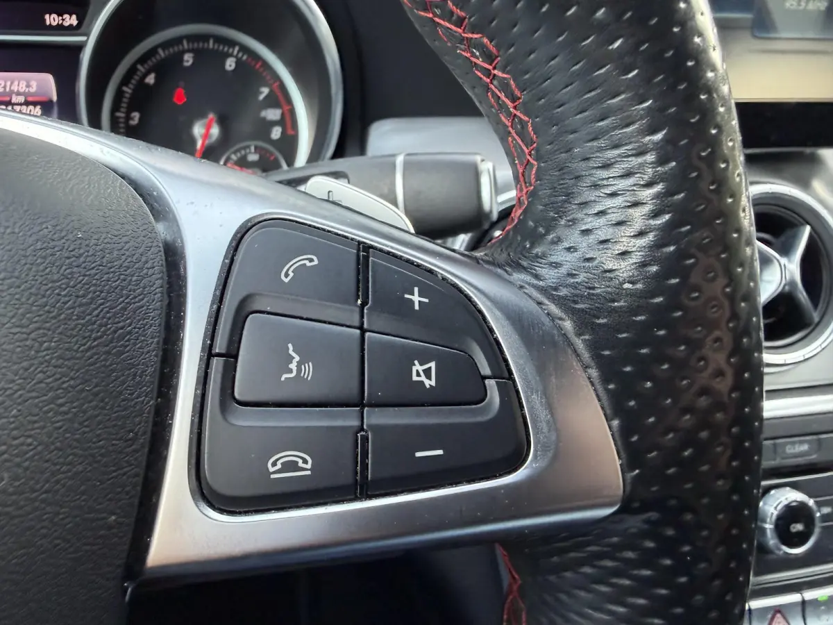 180 AMG | Navigatie | Parkeersensoren | Stoelverwarming | Lichtmetalen Velgen |