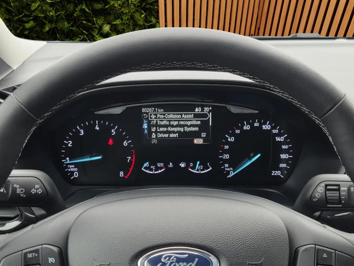 1.0 EcoBoost Titanium Carplay | Navi | Stoel- stuurverw. | Cruise control | PDC | 17" Lichtmetaal