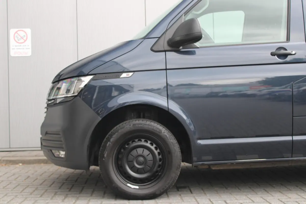 2.0 TDI 110pk L2H1 28 Comfortline | Trekhaak | Cruise Control | App Connect | Airco
