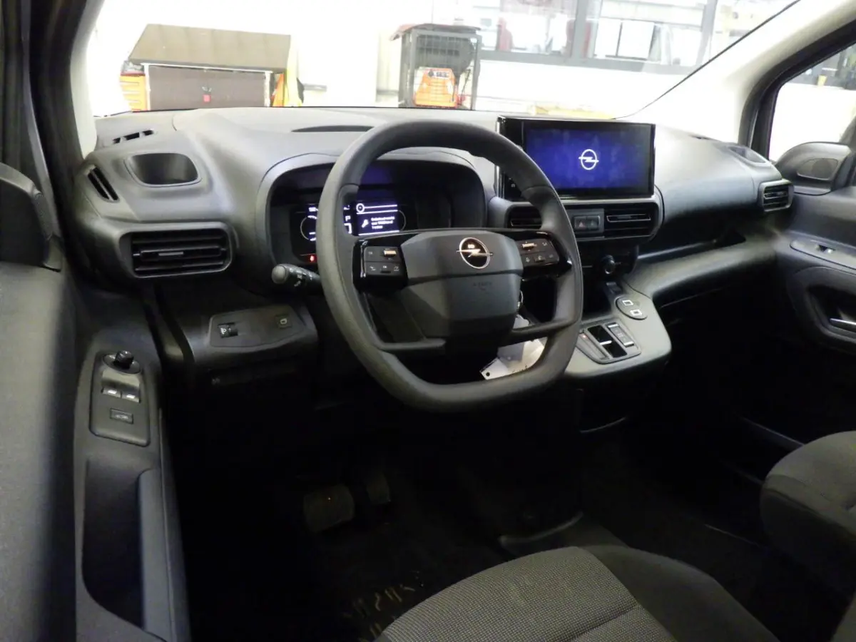 136 L2 50kWh | Fase 3 laden | SOH 98% | Camera | Long | L2 | 3.000km | Bluetooth | Parkeersensoren |