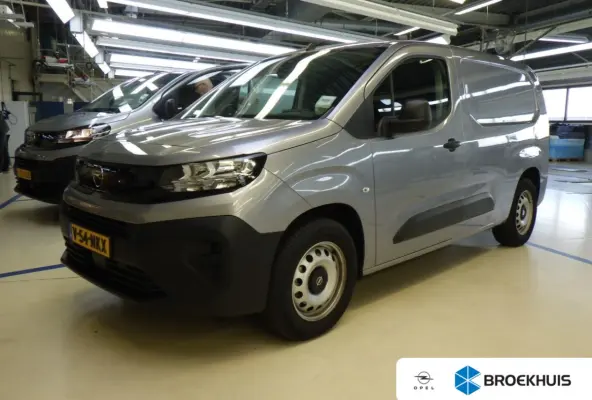 136 L2 50kWh | Fase 3 laden | SOH 98% | Camera | Long | L2 | 3.000km | Bluetooth | Parkeersensoren |
