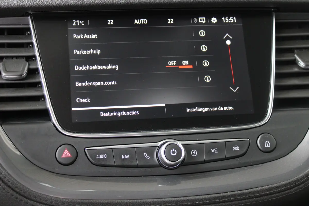 1.6 Turbo Hybrid4 Business Executive | Afneembare trekhaak | Elektrische achterklep | Ledere bekleding | ACC |