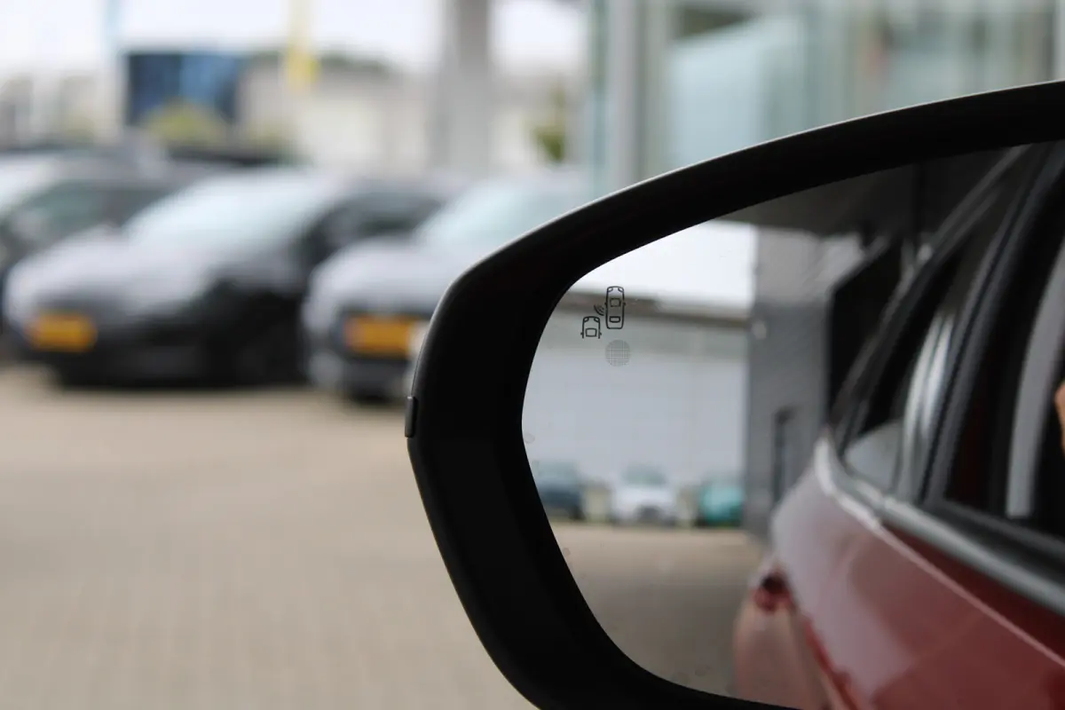 1.6 Turbo Hybrid4 Business Executive | Afneembare trekhaak | Elektrische achterklep | Ledere bekleding | ACC |