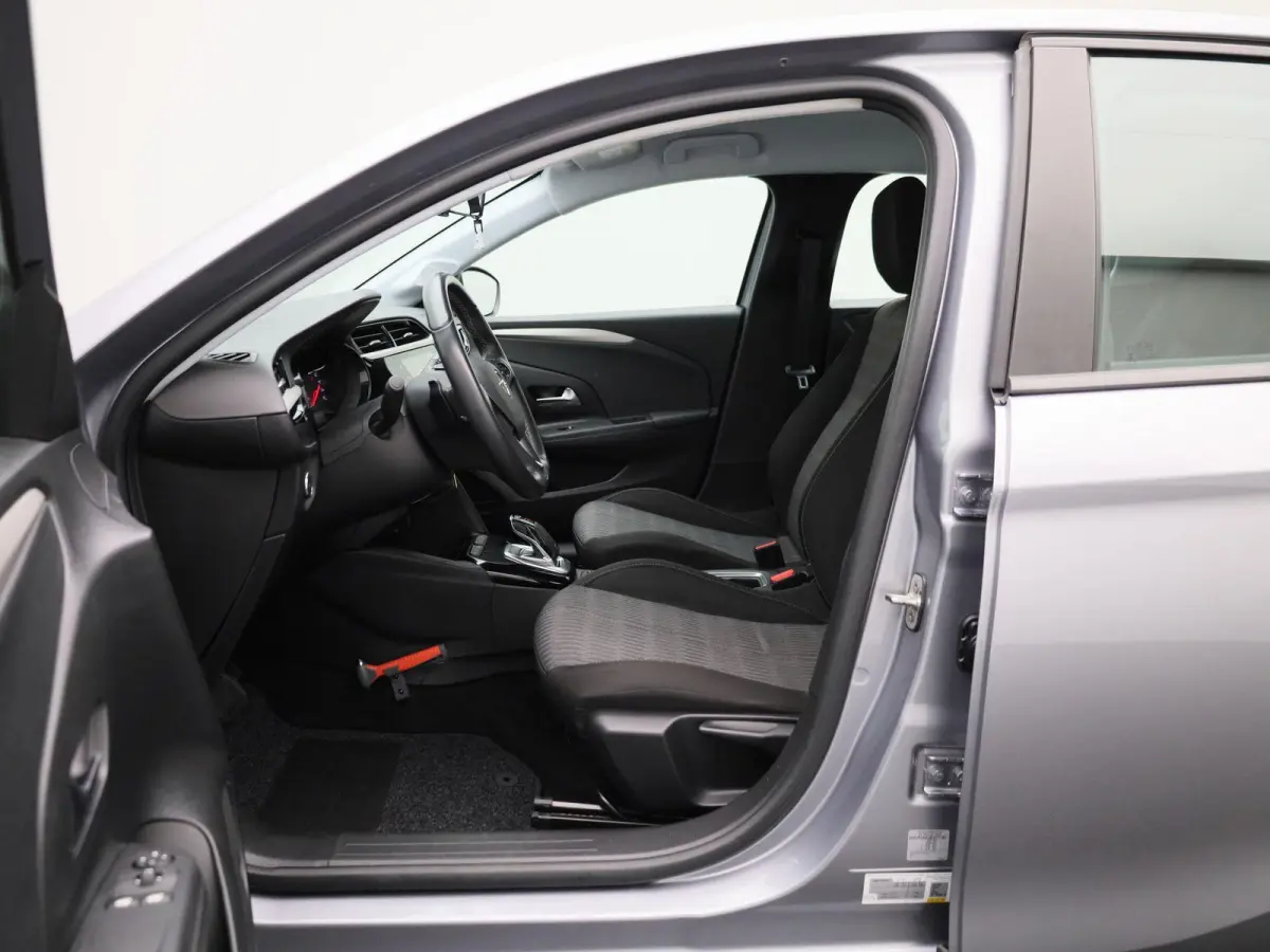 1.2 Edition | AUTOMAAT | APPLE CARPLAY - ANDROID AUTO | LED | AIRCO | CRUISE CONTROL | MULTIFUNCTIONEEL STUURWIEL | LED VERLICHTING |