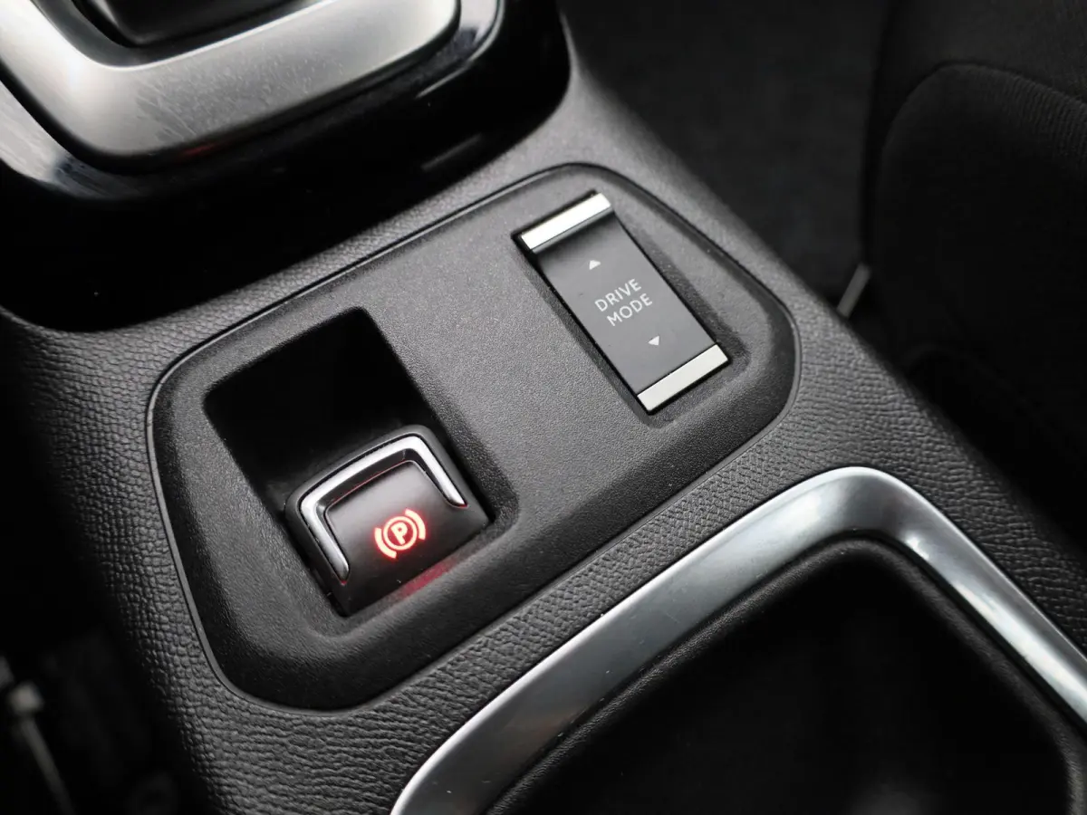 1.2 Edition | AUTOMAAT | APPLE CARPLAY - ANDROID AUTO | LED | AIRCO | CRUISE CONTROL | MULTIFUNCTIONEEL STUURWIEL | LED VERLICHTING |