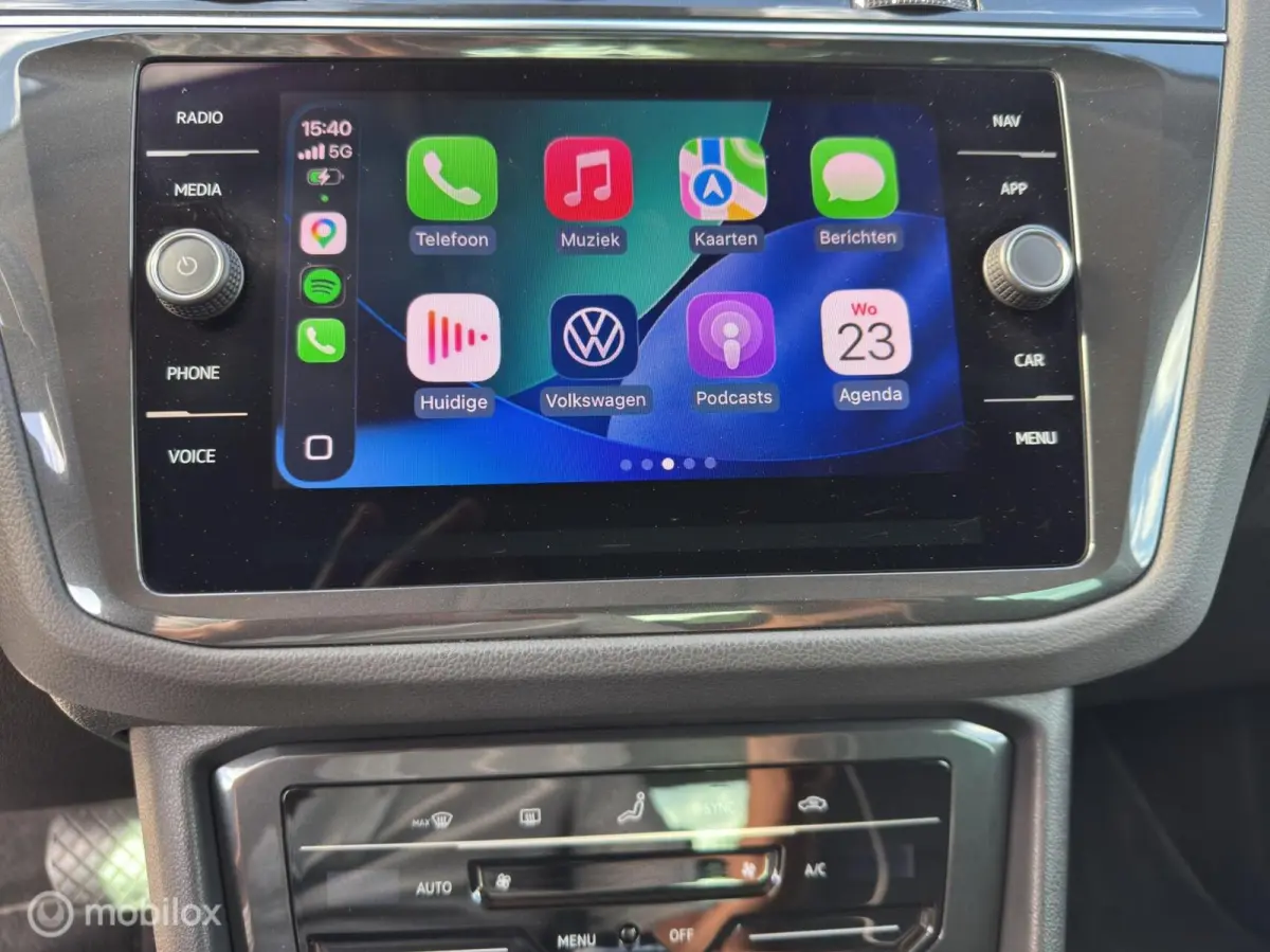1.4 TSI eHybrid Business