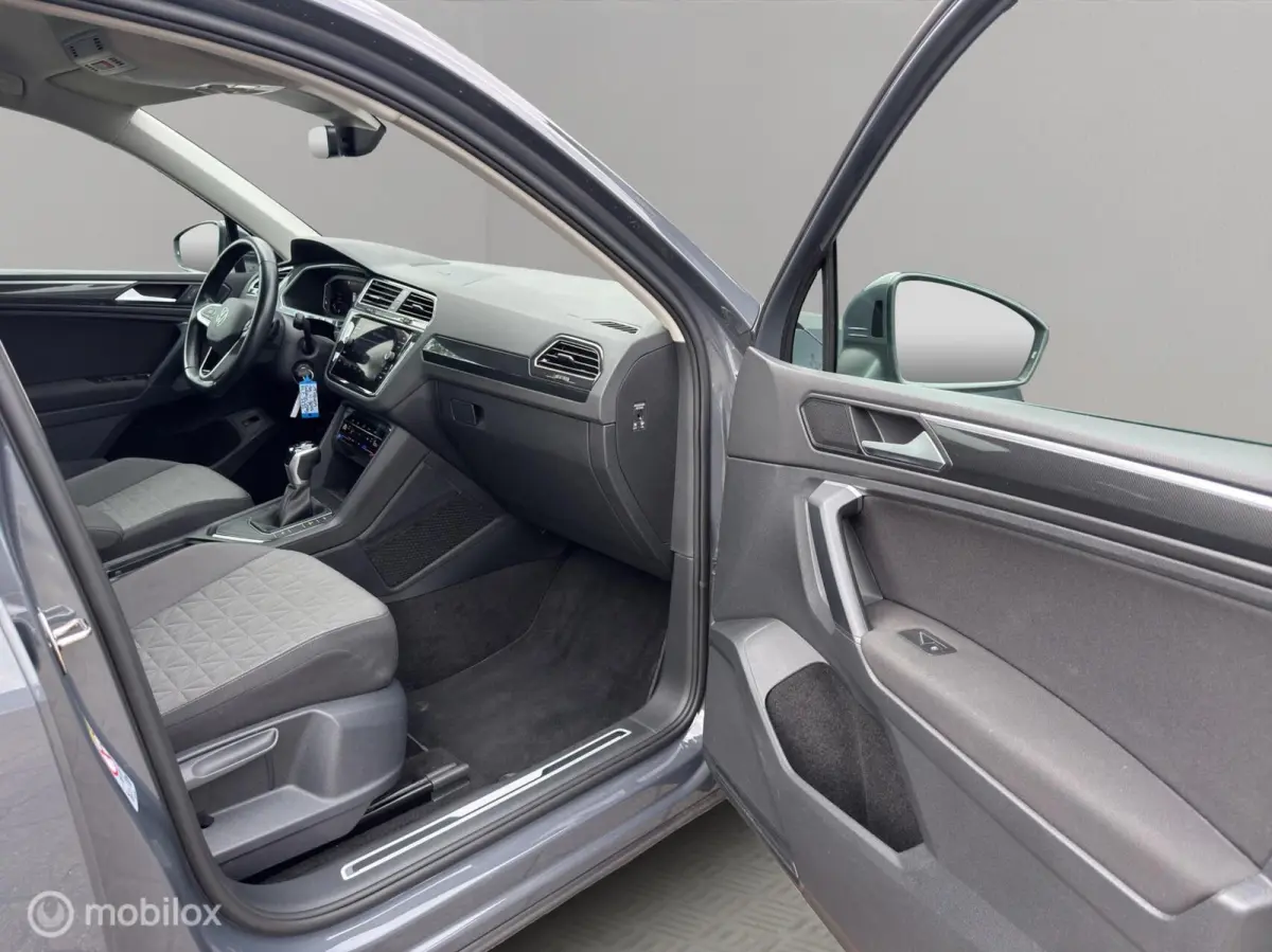 1.4 TSI eHybrid Business