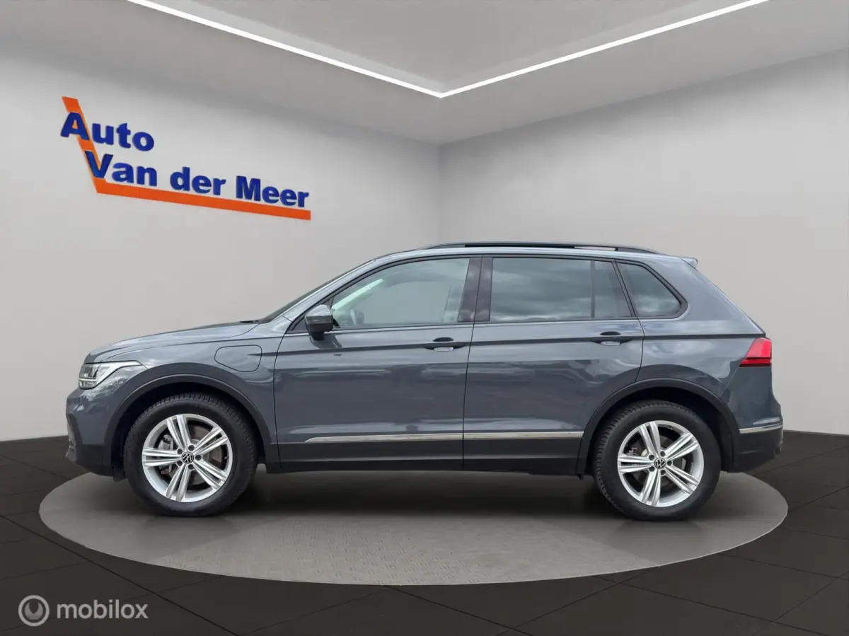 1.4 TSI eHybrid Business