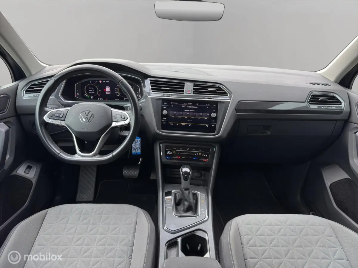 1.4 TSI eHybrid Business