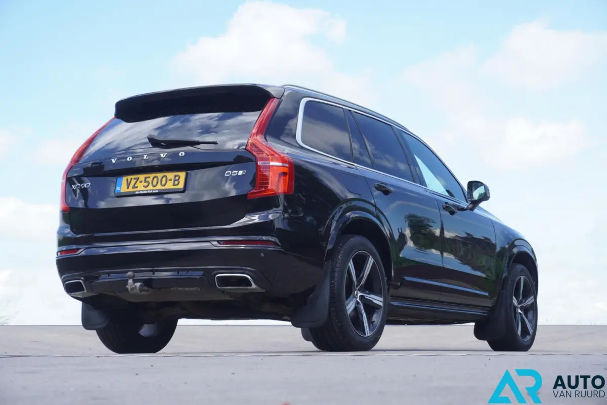 2.0 D5 * 4X4 * Grijs kenteken * LUXE * R-Design