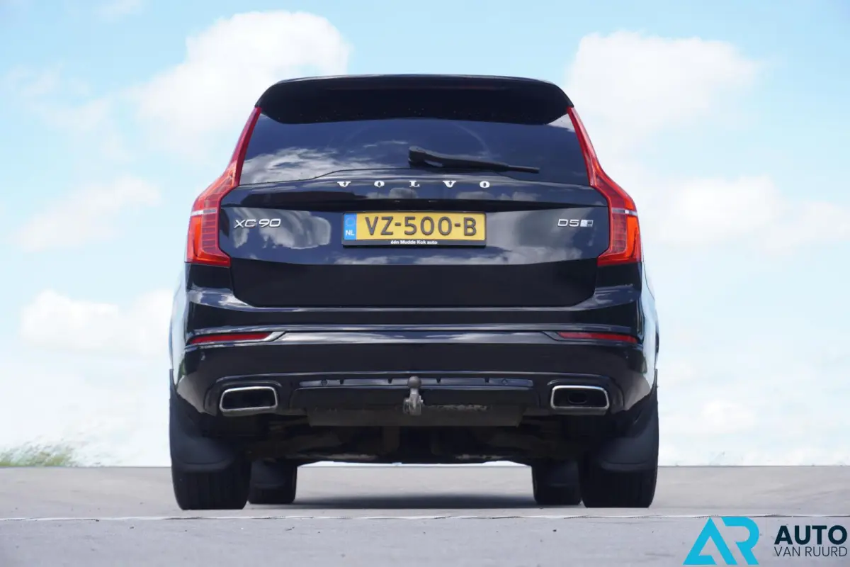 2.0 D5 * 4X4 * Grijs kenteken * LUXE * R-Design