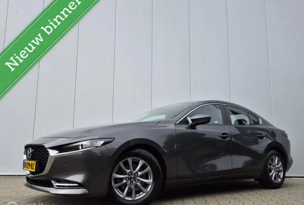 2.0 E-SKYACTIV-X M HYBRID 180 COMFORT MET BOSE AUTOMAAT/KEYLESS/LED/CAMERA/STOEL-STUURVERWARMING/HEAD-UP/ADAPTIVE CRUISE