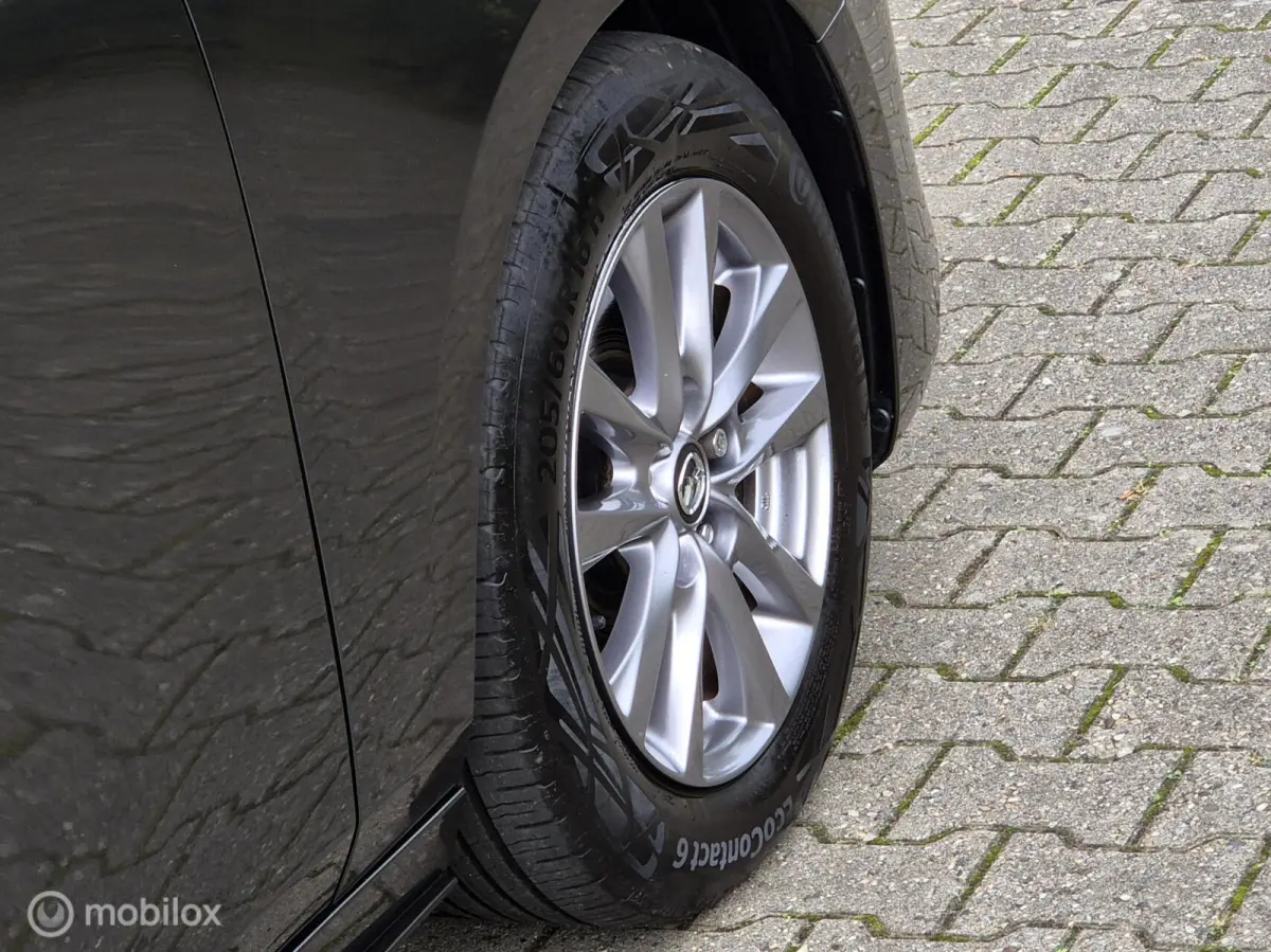 2.0 E-SKYACTIV-X M HYBRID 180 COMFORT MET BOSE AUTOMAAT/KEYLESS/LED/CAMERA/STOEL-STUURVERWARMING/HEAD-UP/ADAPTIVE CRUISE
