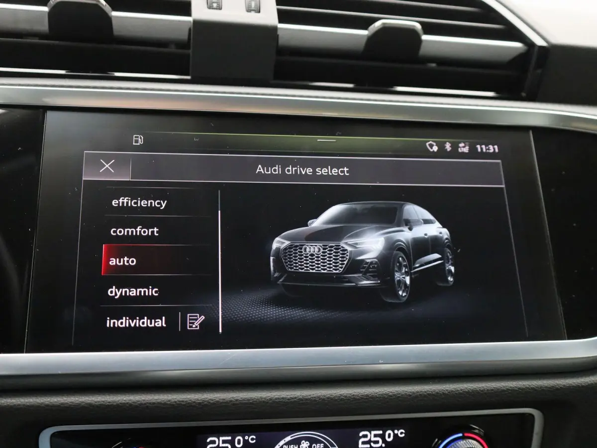 35 TFSI Pro Line Business | Black Pack | Automaat | Apple CarPlay | Navigatie | Leder | Stoelverwarming | Achteruitrijcamera | Climate Control | Cruise Control | Parkeersensoren | Lichtmetal