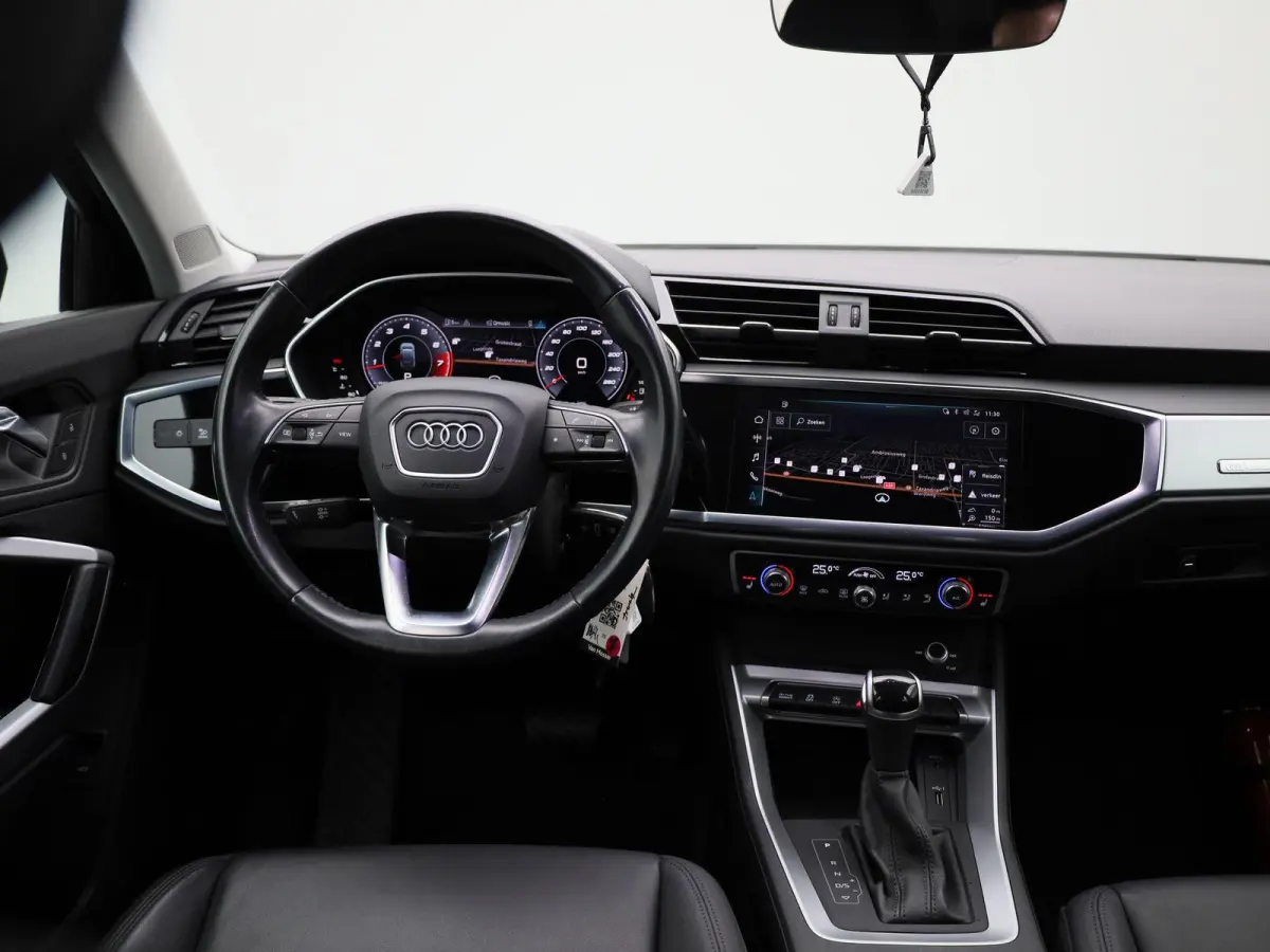 35 TFSI Pro Line Business | Black Pack | Automaat | Apple CarPlay | Navigatie | Leder | Stoelverwarming | Achteruitrijcamera | Climate Control | Cruise Control | Parkeersensoren | Lichtmetal