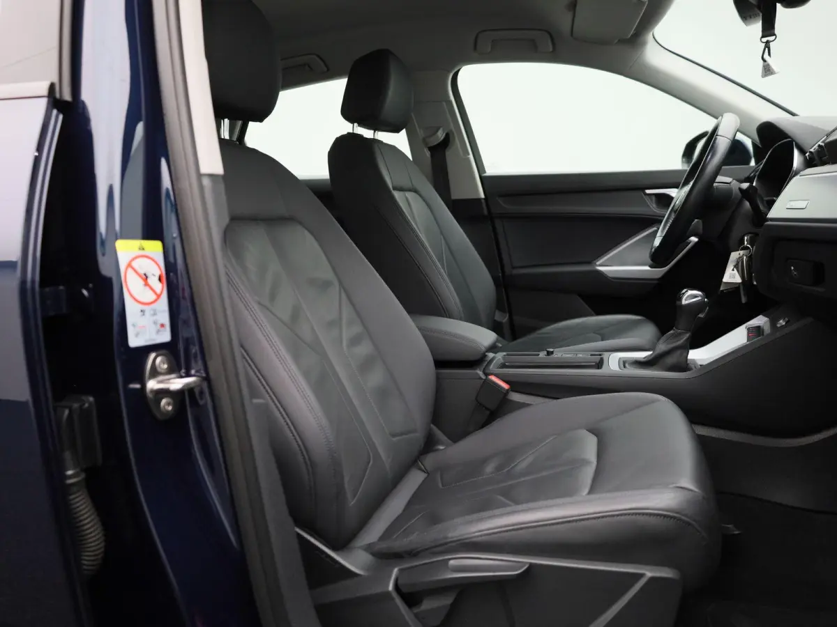 35 TFSI Pro Line Business | Black Pack | Automaat | Apple CarPlay | Navigatie | Leder | Stoelverwarming | Achteruitrijcamera | Climate Control | Cruise Control | Parkeersensoren | Lichtmetal