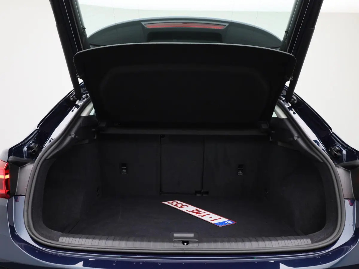 35 TFSI Pro Line Business | Black Pack | Automaat | Apple CarPlay | Navigatie | Leder | Stoelverwarming | Achteruitrijcamera | Climate Control | Cruise Control | Parkeersensoren | Lichtmetal