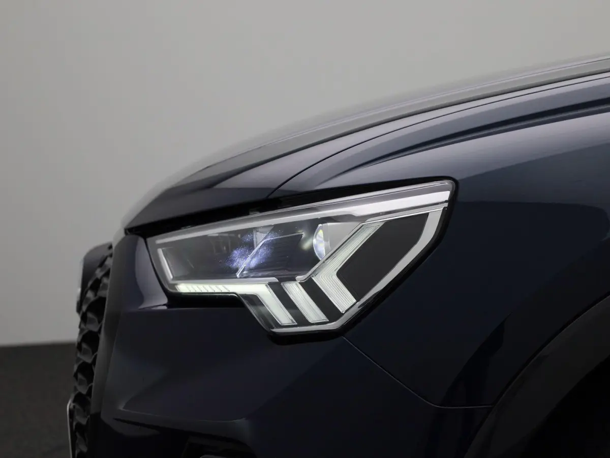 35 TFSI Pro Line Business | Black Pack | Automaat | Apple CarPlay | Navigatie | Leder | Stoelverwarming | Achteruitrijcamera | Climate Control | Cruise Control | Parkeersensoren | Lichtmetal