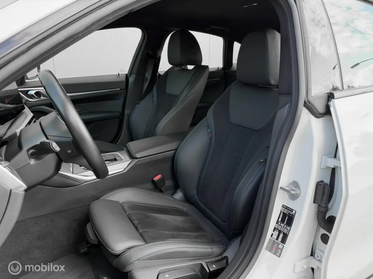 eDrive40 2022| M-Sport | NL auto | Topstaat | SOH 98%