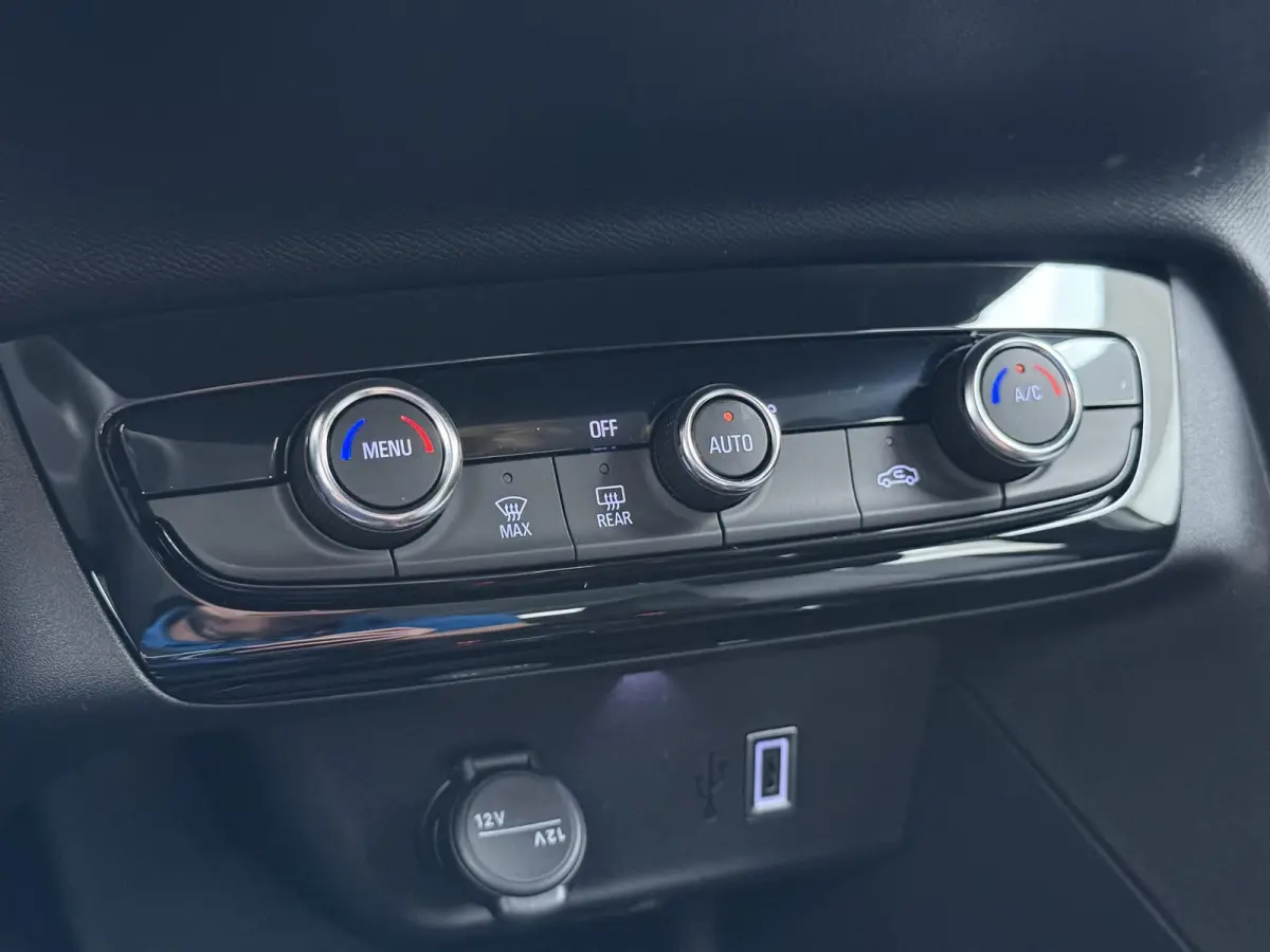 Electric Long Range Yes 51 kWh