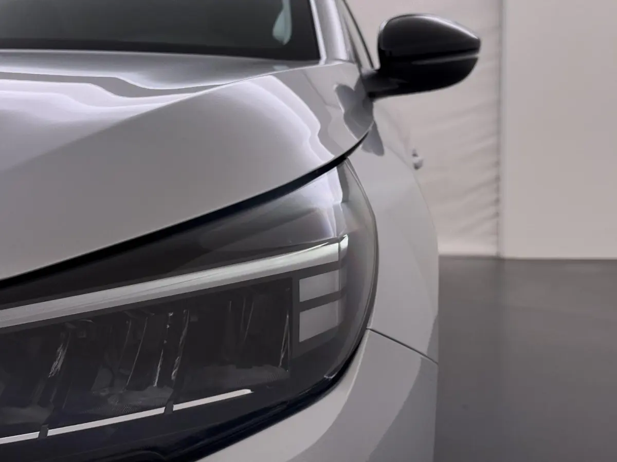 Electric Long Range Yes 51 kWh