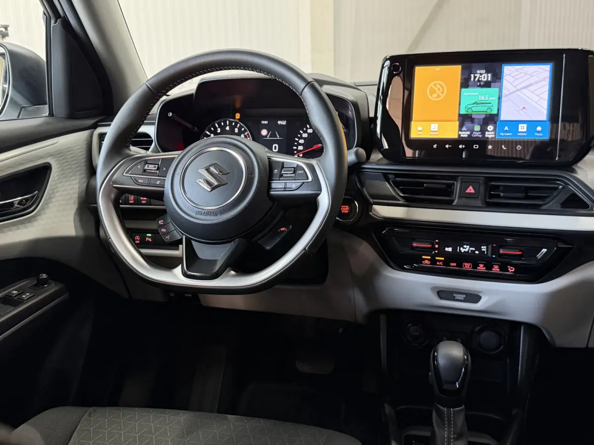 1.2 Select Hybrid Aut. Navi | ACC | Dodehoek  | Clima | Carplay | Stoelverwarming | 16" | Suzuki onderhouden.