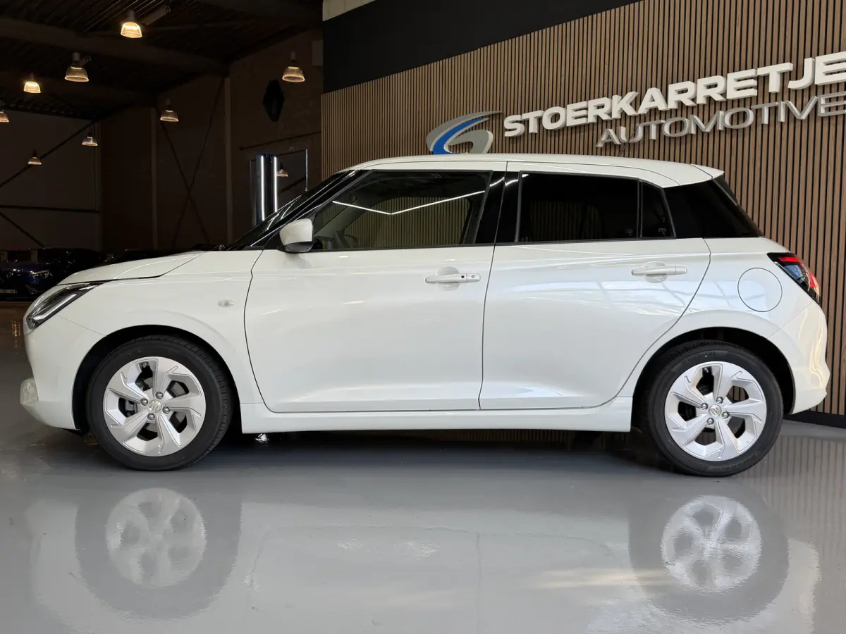 1.2 Select Hybrid Aut. Navi | ACC | Dodehoek  | Clima | Carplay | Stoelverwarming | 16" | Suzuki onderhouden.