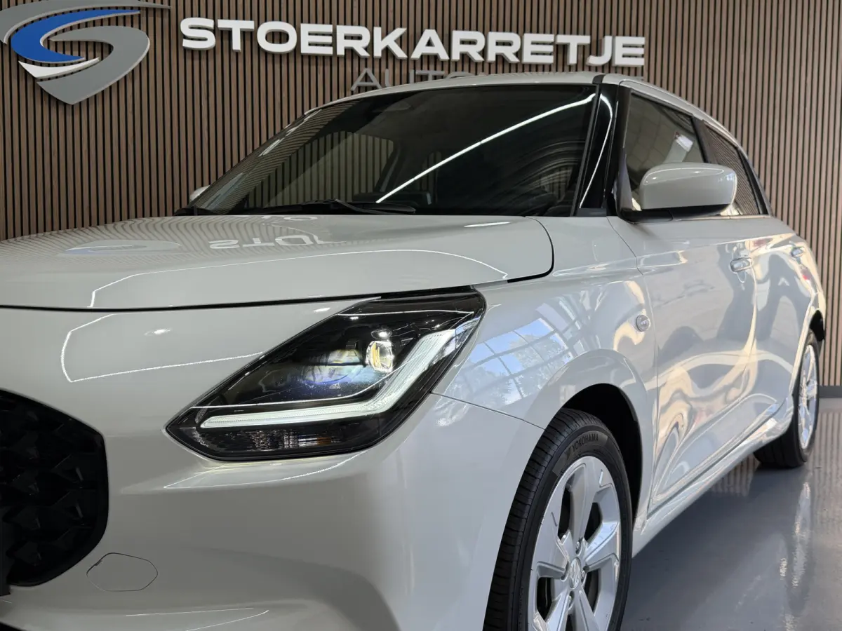1.2 Select Hybrid Aut. Navi | ACC | Dodehoek  | Clima | Carplay | Stoelverwarming | 16" | Suzuki onderhouden.