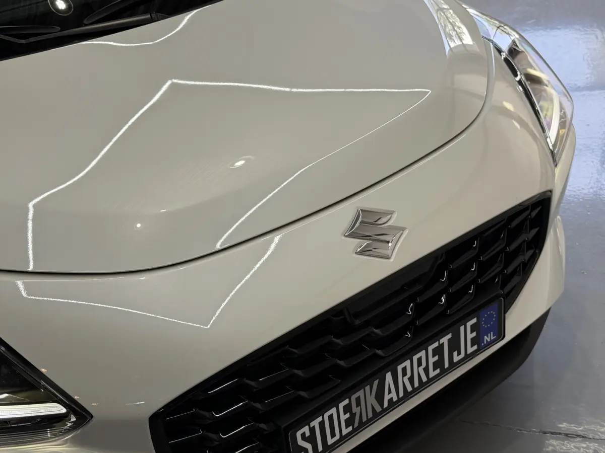 1.2 Select Hybrid Aut. Navi | ACC | Dodehoek  | Clima | Carplay | Stoelverwarming | 16" | Suzuki onderhouden.